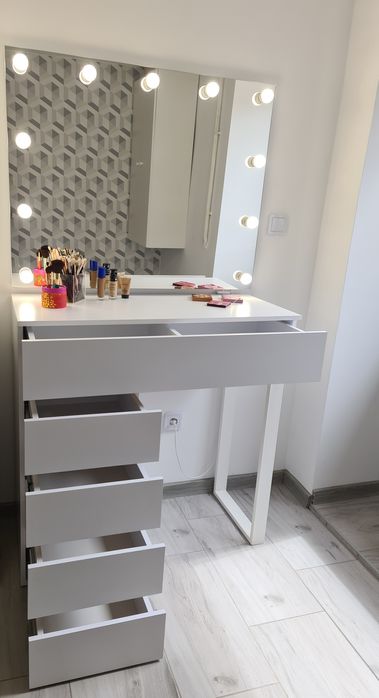 Wysokie Stanowisko do makijażu,Toaletka 100cm