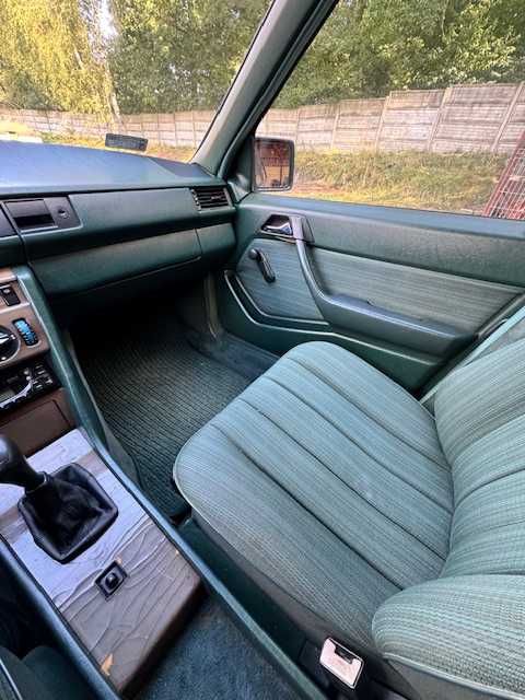 Mercedes 124 300D
