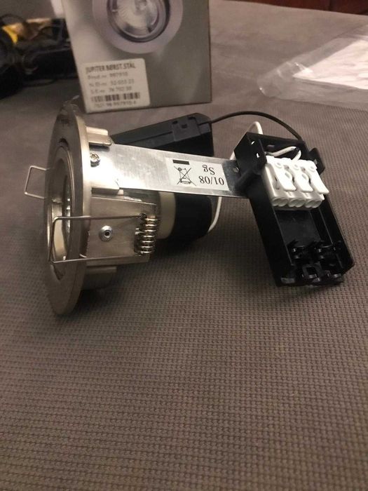 oprawa halogen SG z żarówką 50W,G10 OKAZJA! (mam 6 szt)