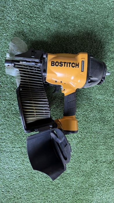Gwoździarki pneumatyczne Bostitch – stan bardzo dobry