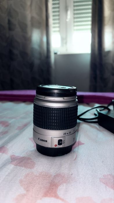 Canon EOS 1300D + objetiva 28-90 mm