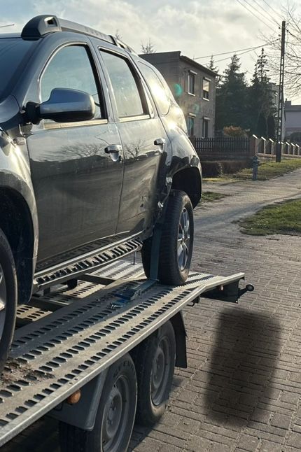 Drzwi duster TEKNA lewe przod kolor