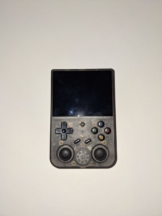 Anbernic rg353v + cabo TV, com cartões de 256gb e 16gb android64171761879297121