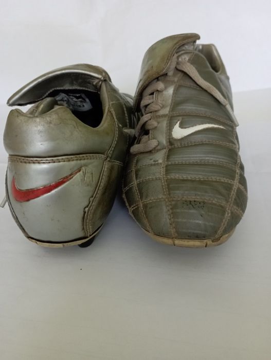 Кроссовки Nike беговые