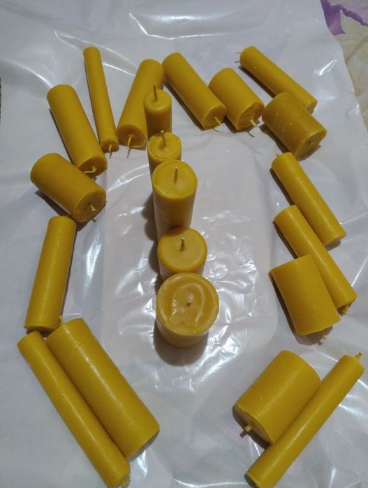 Свічки з натурального бджолиного воску