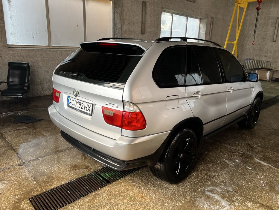 Продам BMW X5 в кузові Е53
