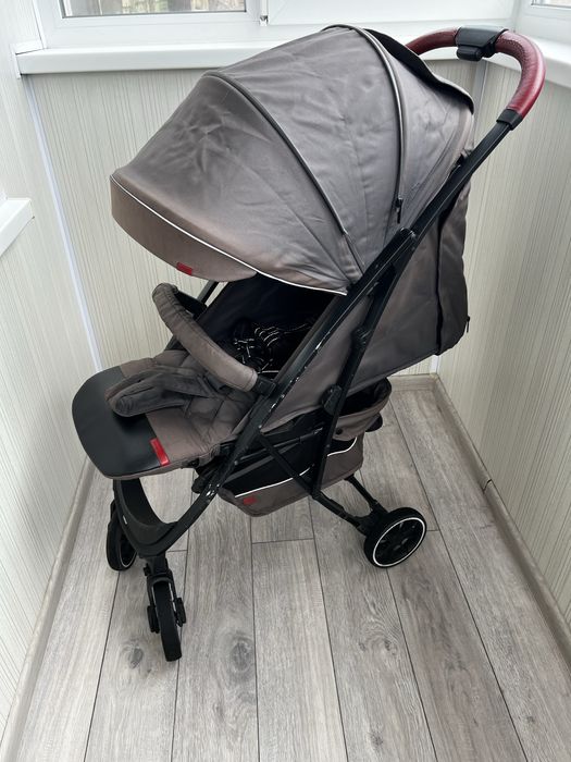 Прогулянковий візок  Carrello Gloria Iron Gray