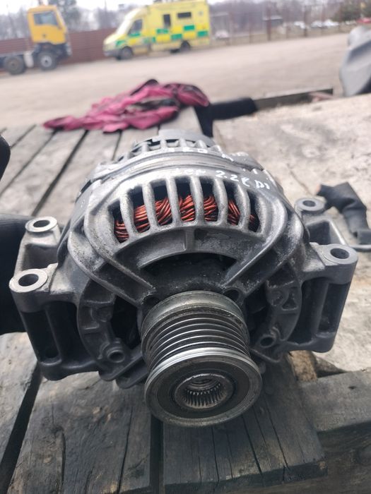 Генератор Mercedes Sprinter 2.2 CDI 0124515064 120A  (1995-2006)