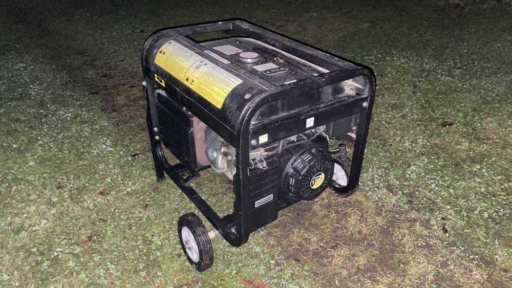 Генератор бензиновый FIRMAN FPG 7800E2 6,0-6,5 квт.  3 фазы