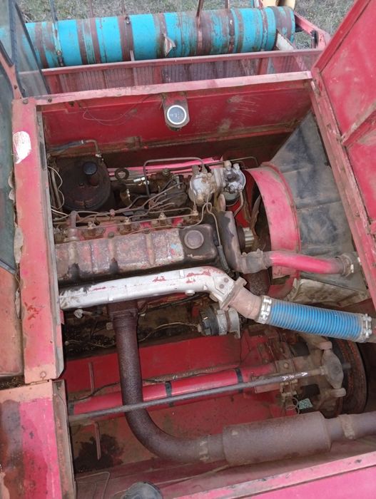 Продам комбайн зернозбиральний та іншу С/Г техніку