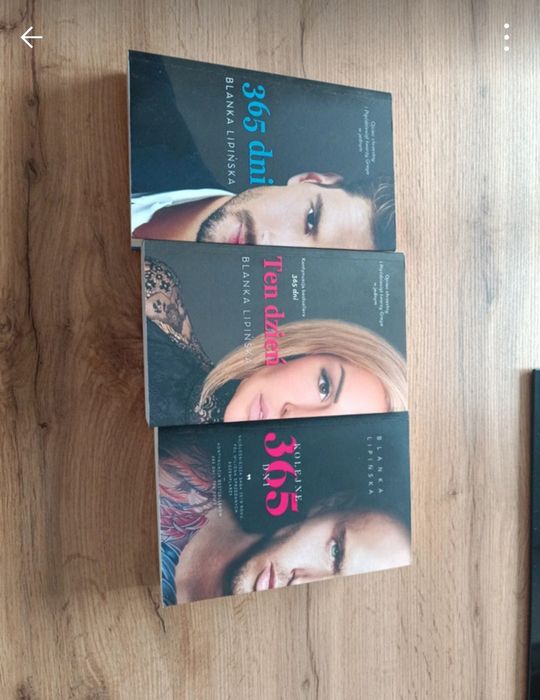 3 części książki Blanki Lipińskiej