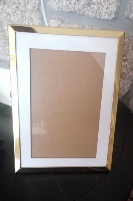 Passepartout dourado