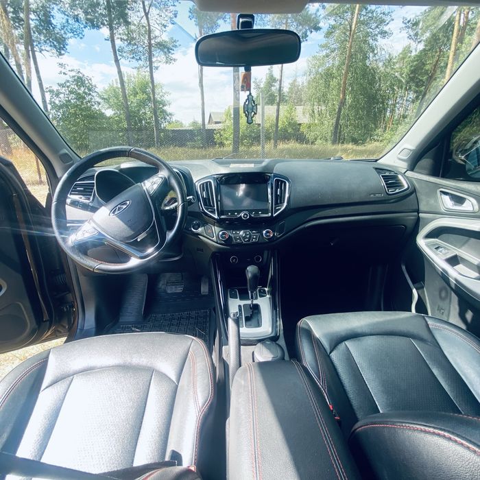 Автомобіль Chery Tiggo5