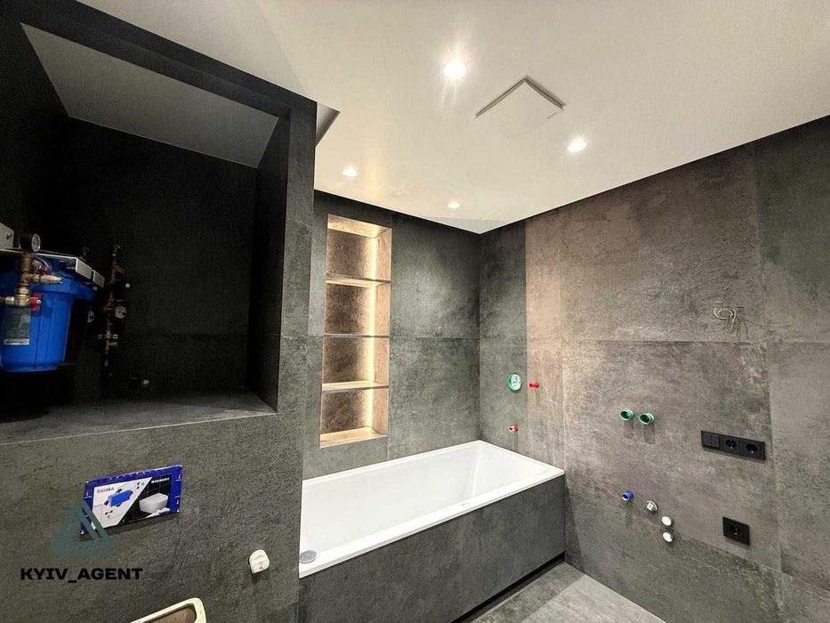 WOW!!! Велика 3-кімнатна (2 окремі спальні) на вул. Горлівська, 220