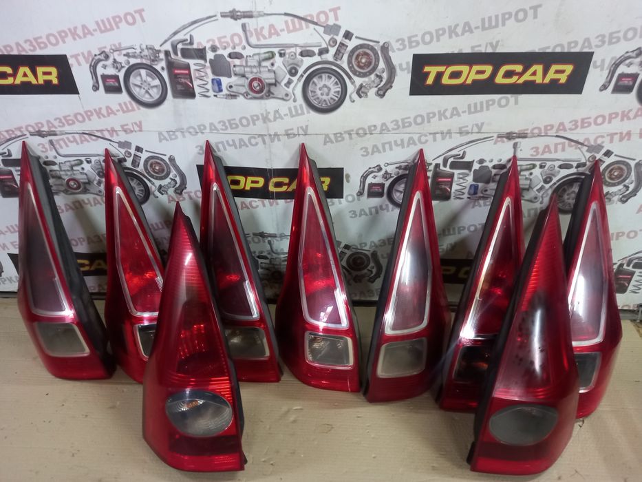 Задній фонарь стоп на Рено Меган 2 Універсал 2003-2009 Renault Megane
