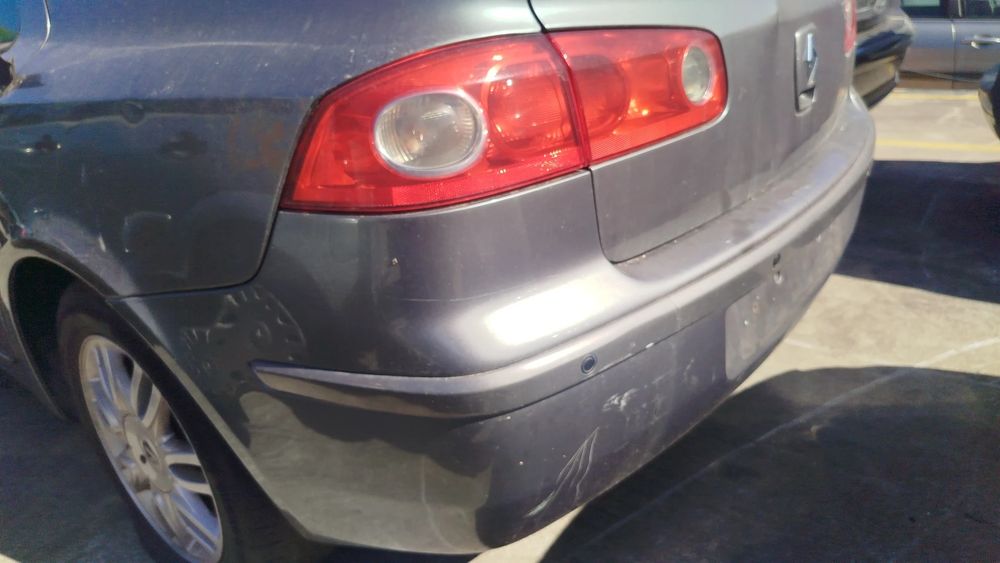 Pára-choques trás RENAULT Laguna II (BG0/1_)