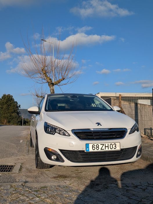 Peugeot 308 SW Feline
