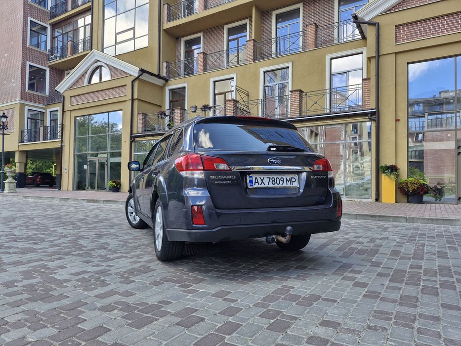 Subaru outback 2011