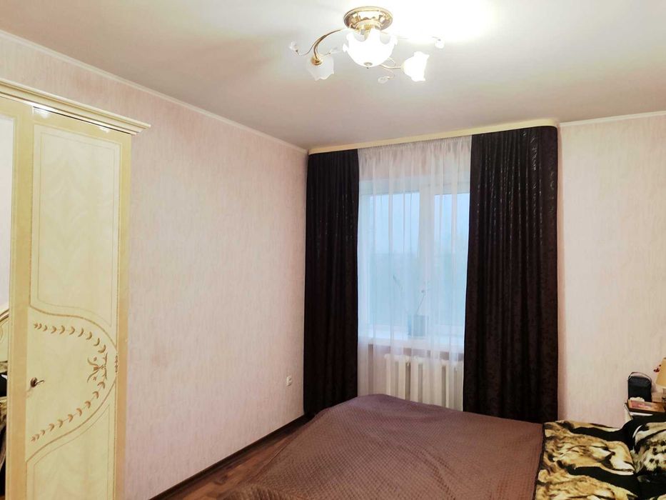 (3) Продам 3-кімнатну квартиру на Замості 0925