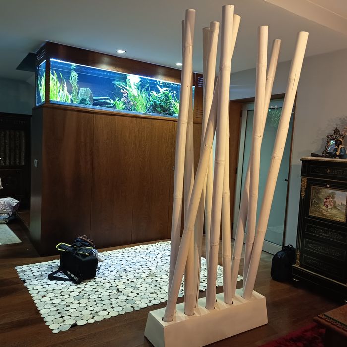 Separador de salas em bambú