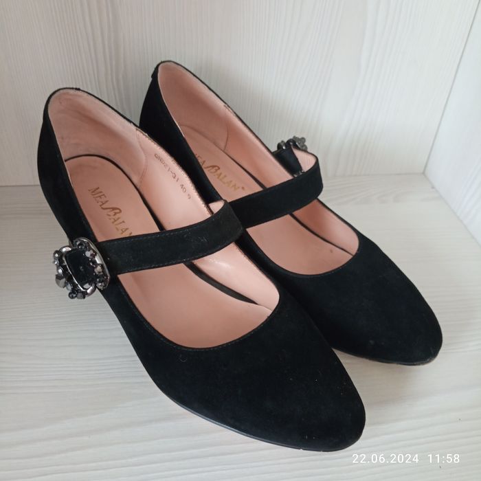 Туфлі 40 розмір. Натуральний замш