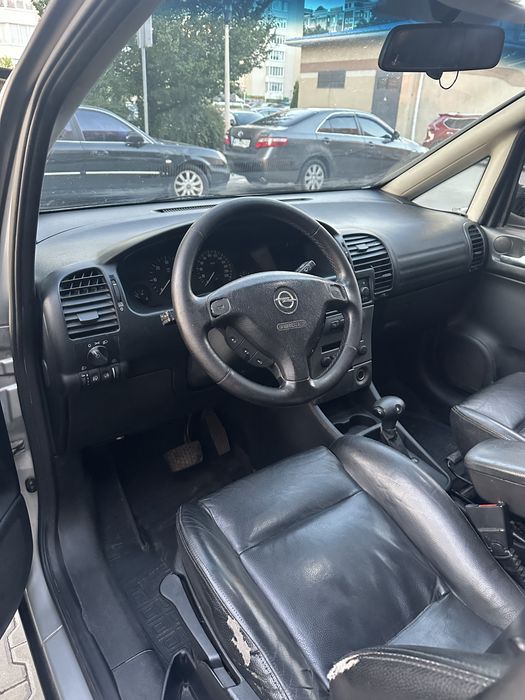Продам Opel Zafira 2004  автомат