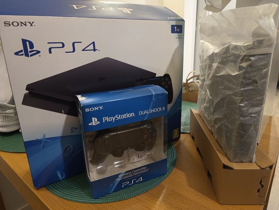 Dostawa 1zł !! Konsola PlayStation 4 Slim 500GB SSD