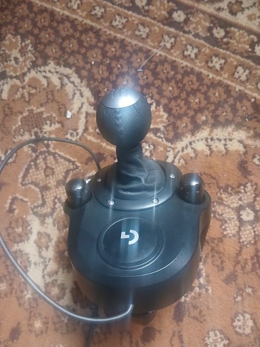Дротове кермо Logitech G29 Driving Force PC/PS3/PS4/PS5