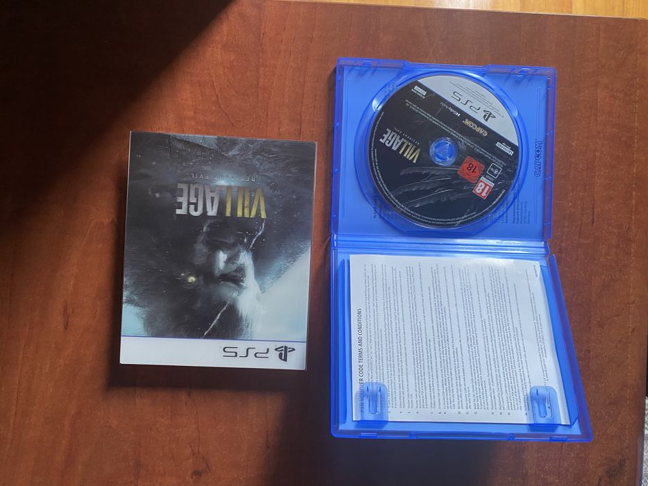 Resident Evil Village Lenticular PS5