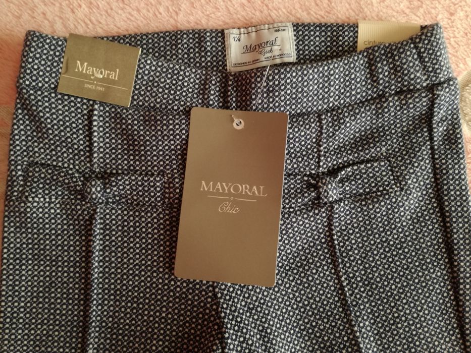 Nowe spodnie Mayoral r. 116