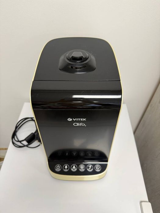 Увлажнитель Vitek VT-1767 BK