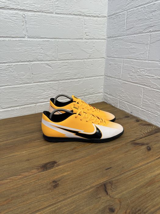 Футбольная обувь nike mercurial оригинал 44.5 футзалки бампи