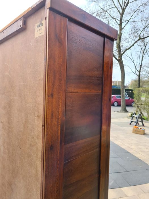 Wąska drewniana witryna w kolonialnym stylu 174x78x39