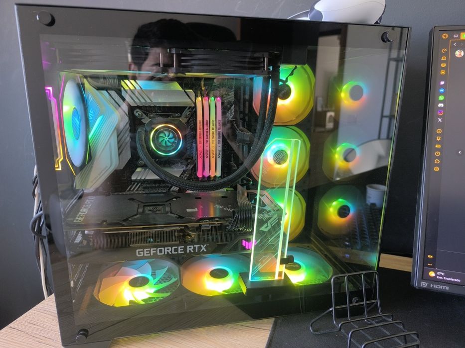 Vendo gráfica ASUS TUF 3070 Ti GAMING OC