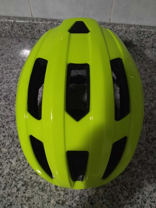 Capacete da marca "ABUS" para bicicleta NOVO!!!