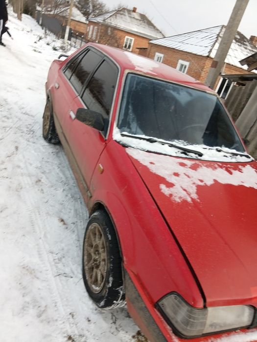 Продам мазду 323