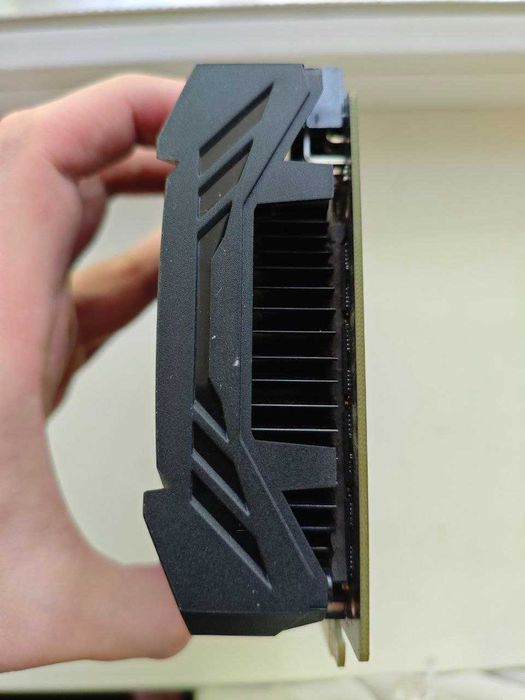 ASUS GeForce GTX 1660 6Gb (нюанс)