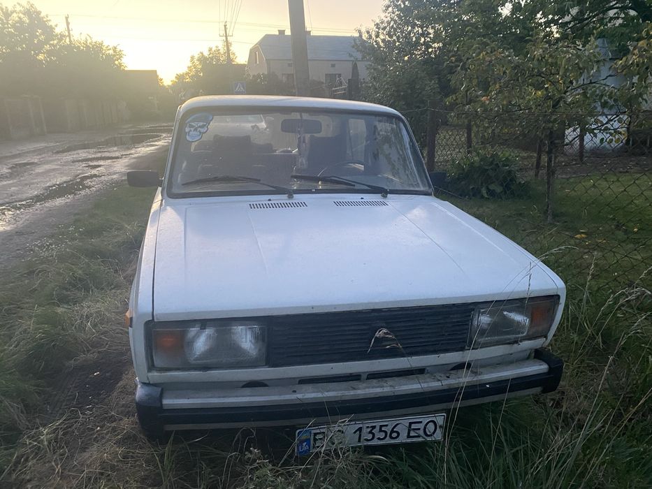 Продам авто в задовільному стані ВАЗ-2105