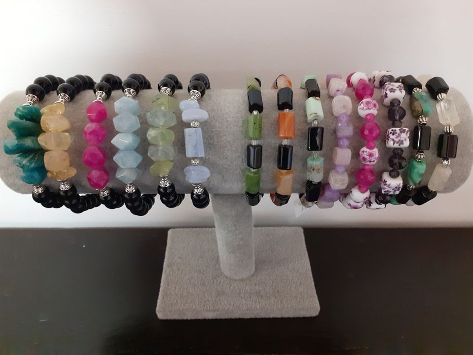 Kolczyki jedna para - biżuteria z kamienia, pereł, szkła, srebra