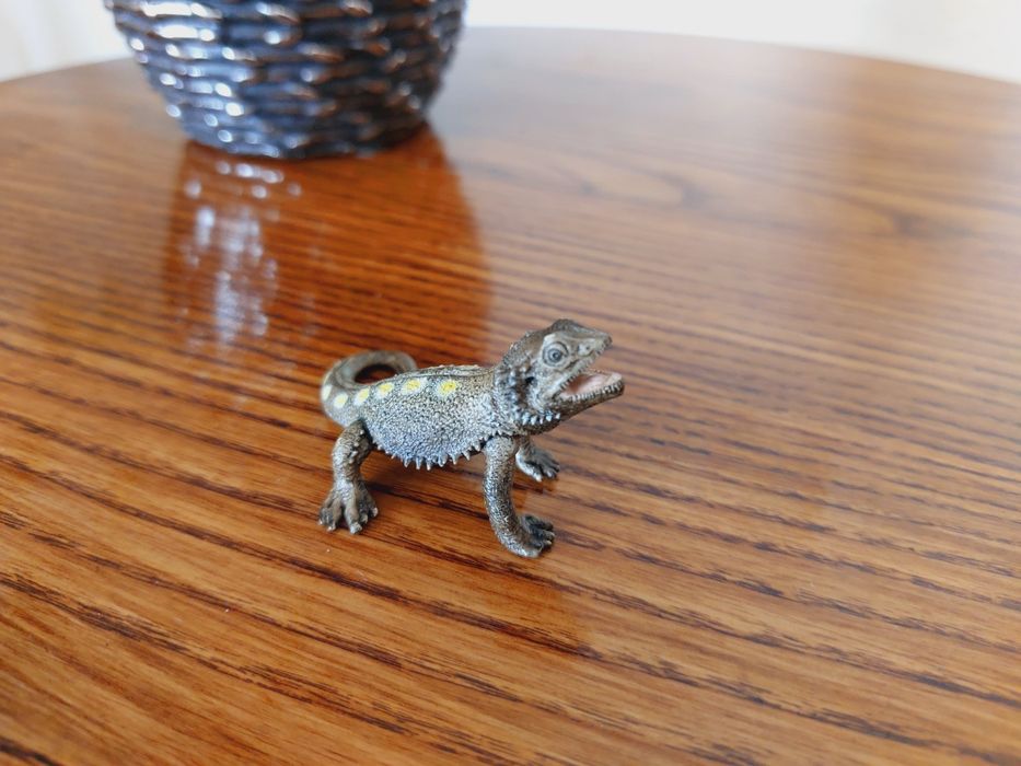 Agama schleich figurka