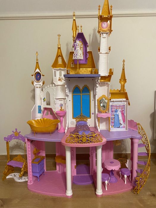 Magiczny zamek księżniczek Hasbro