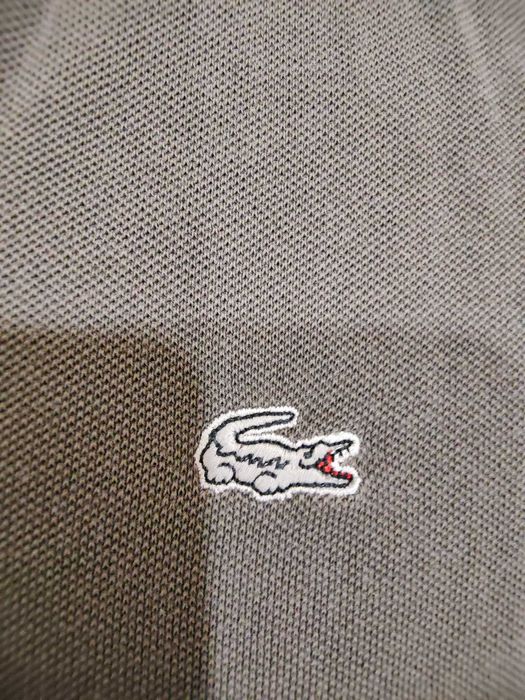 Polo Lacoste tam. L em excelente estado