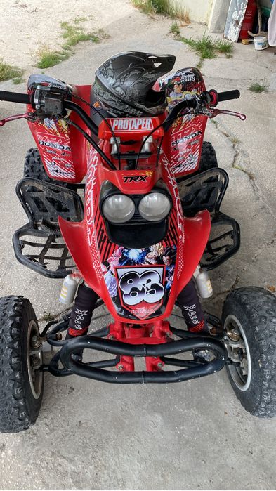 A venda honda trx 400