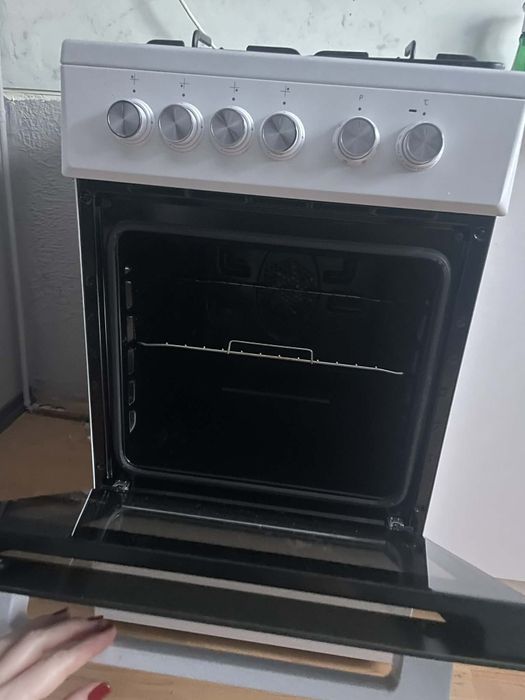 Kuchenka Beko elektryczno gazowa