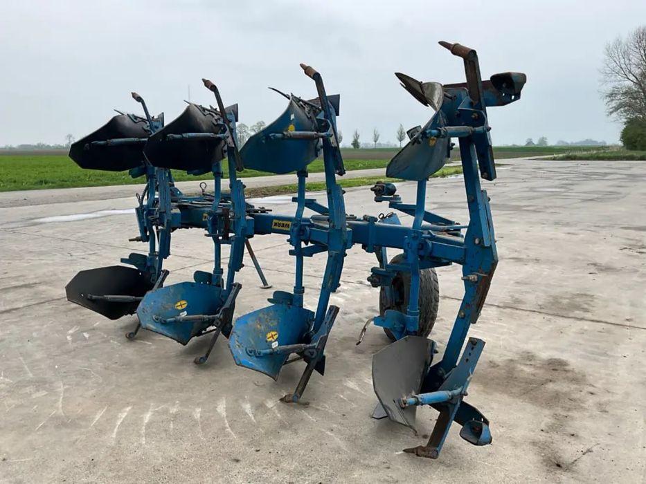 Плуг оборотний RabeWerk Star-Variants плуг обертовий як lemken