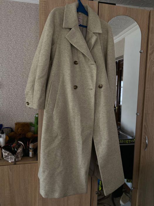 Продаю пальто жіноче