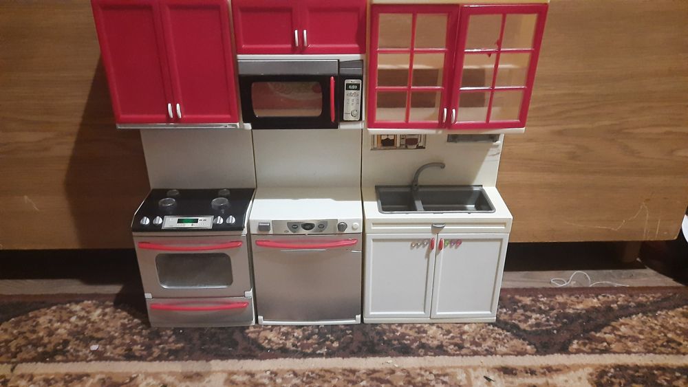 Кухня детская игрушечная музыкальная.