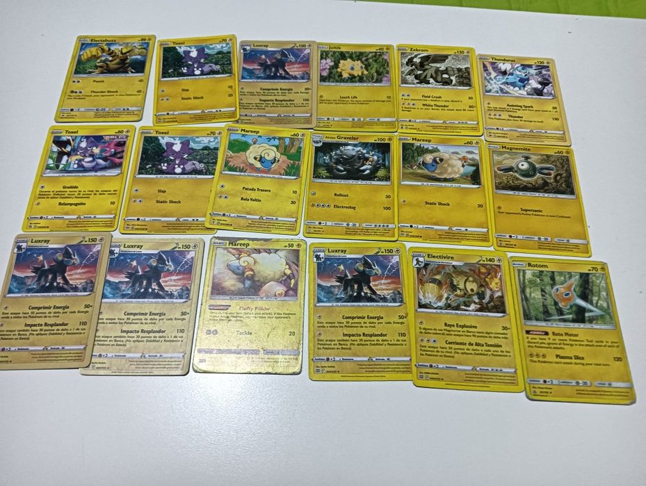 Vendo cartas Pokémon