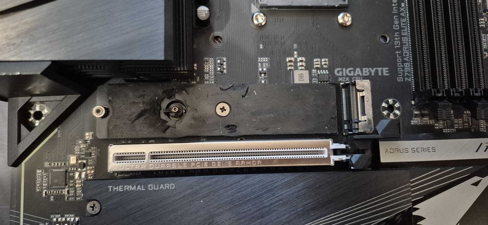 Материнська плата Gigabyte Aorus Z790 Elite Wifi 7 DDR5