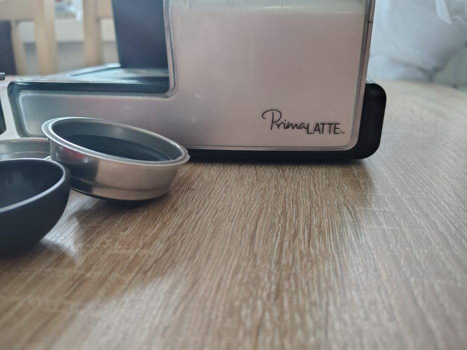 Ekspres ciśnieniowy Breville Prima Latte VCF045X

100% Sprawny